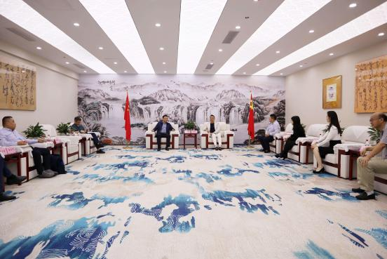 合肥新站高新區(qū)黨工委委員、管委會副主任安志強(qiáng)到訪索威爾科技公司總部—聯(lián)合企業(yè)集團(tuán)